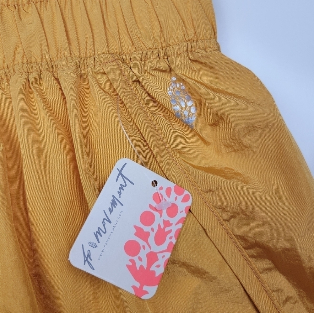 Free People Movement The Way Home Shorts NEW L - Picture 7 of 7
